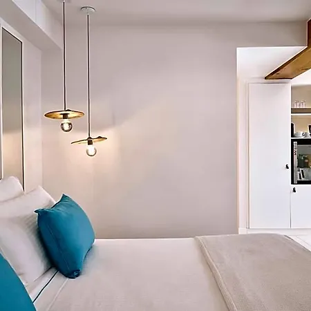 Nikki & Santorini فندق 5*