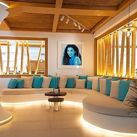 Nikki & Santorini Hotel